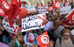 أزمة تونس.. تعقيدات وغياب حلول