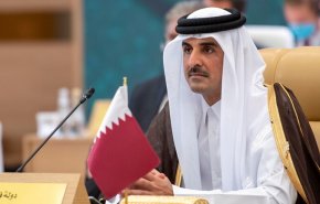 بعد 4 سنوات...أمير قطر يتسلم أوراق اعتماد أول سفير مصري لدى الدوحة