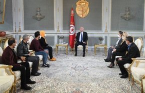الرئيس التونسي يتهم بعض الاطراف باللجوء للتحريض وليس الحلول