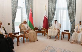 سلطان عمان وأمير قطر يوقعان 6 اتفاقيات تعاون
