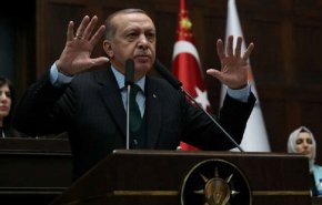 وزير خارجية تركيا السابق: توقف يا أردوغان!