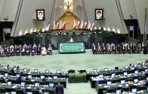 رئيسي يشدد على التنسيق بين السلطات الثلاث في إيران