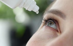 ثورة طبية جديدة.. قطرة عين قد تغني الإنسان عن النظارات  