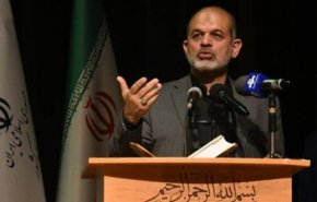 وزير الداخلية الايراني يؤكد على تنمية الاقتصاد الحدودي حول محور الاسواق
