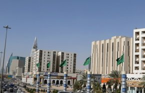 أمير الكويت وسلطان عمان يغيبان عن القمة الخليجية المنعقدة في الرياض