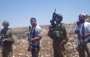 تبادل للادوار بين جيش الاحتلال والمستوطنين بالاعتداء على الفلسطينيين