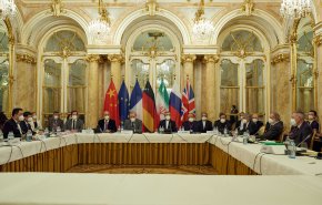 الجولة الـ8 لمحادثات فيينا تجري بحضور إيران ومجموعة 4+1