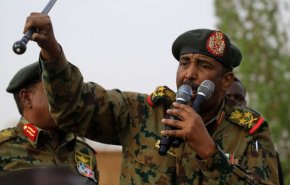 البرهان يمنح العسكر حرية تشديد القبضة الامنية في السودان