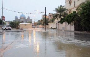 بيوت المواطنين الغارقة بمياه الأمطار تكذب النظام البحريني