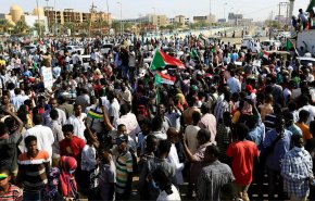 المقاومة السودانية تواصل احتجاجاتها المليونية ورصاص العسكر يلاحقها