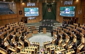 مجلس النواب الأردني يرفض تعديلا على الدستور يسمح بمحاكمة أعضائه