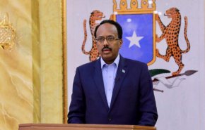 الرئيس الصومالي يأمر بعدم الإفراج عن أموال إماراتية