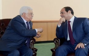 عباس يزور مصر اليوم ويلتقي السيسي