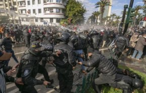 17 تن از بازداشت شدگان اعتراضات سالگرد انقلاب تونس دادگاهی می شوند