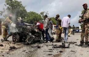 إصابة متحدث باسم الحكومة الصومالية جراء تفجير انتحاري+فيديو