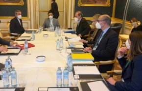 رئيس الفريق الايراني المفاوض بفيينا يواصل مباحثاته مع الاوروبيين