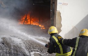 بالصور..حريق في المستودعات بالصناعية الأولى في الرياض