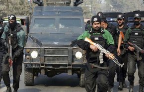 مسلحون يقتلون قسّا ويجرحون آخر في باكستان