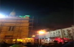 حريق هائل بمحيط مسجد الإمام الحسين في مصر
