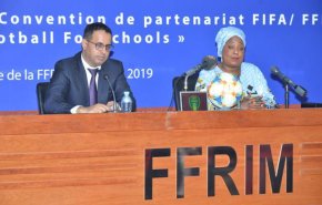 الفيفا يدشن إطلاق برنامج كرة قدم للمدارس من موريتانيا