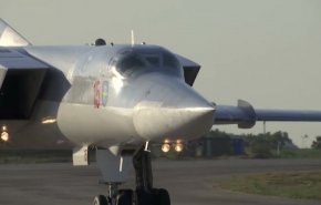 بمب افکن های مافوق صوت روسیه وارد فرودگاه حمیمیم سوریه شدند