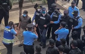 سلطات هندوراس تعتقل الرئيس السابق للبلاد وواشنطن تطالب بتسلمه
