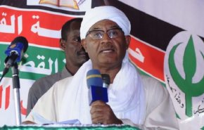 قيادي بحزب الأمة يحذر من منزلق خطير يتجه اليه السودان
