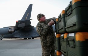 القوات الروسية تسيطر على مطار عسكري قرب كييف
