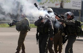 اصابة شاب فلسطيني بجراح خطيرة برصاص الاحتلال شمال شرق جنين 