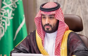 ميدل ايست آي: محمد بن سلمان يخاطر بإعادة كتابة التاريخ السعودي