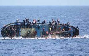 تونس.. وفاة 9 مهاجرين وإنقاذ آخرين بعد غرق قاربهم في البحر المتوسط