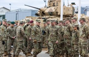 البنتاغون يعلن قراره نشر 500 عسكري أمريكي إضافي في أوروبا