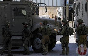 بازداشت 12 شهروند فلسطینی در کرانه باختری