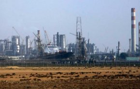 سلطنة عُمان تقرر رفع الطاقة القصوى لإنتاج النفط الخام لتصل إلى هذا الرقم