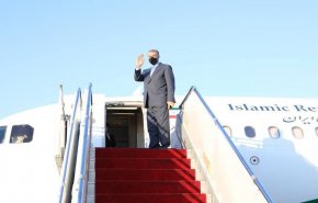 وزير الخارجية الايراني يغادر طهران متوجها الى دمشق