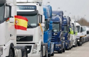 نهمین روز اعتراض کامیون‌داران اسپانیایی؛ تداوم اعتصاب با وجود بسته کمکی دولت