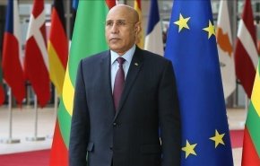 الرئيس الموريتاني يدعو إلى اليقظة على الحدود المالية