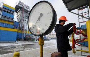 شركة نفط أوروبية تدرس إمكانية دفع ثمن الغاز الروسي بالروبل
