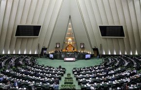 برلمانيون إيرانيون يطالبون بالحصول على ضمان قوي من أمريكا في فيينا 