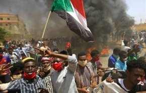 تظاهرات مردم سودان برای سرنگونی حکومت نظامیان 