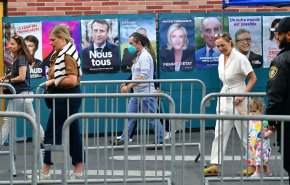 ماكرون يواجه منافسة شرسة في انتخابات الرئاسة الفرنسية اليوم