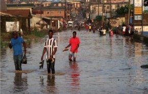 ارتفاع ضحايا الفيضانات إلى 443 قتيلاً في جنوب أفريقيا