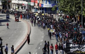 بحران در سریلانکا؛ تظاهرات هزاران دانشجوی معترض به وضعیت اقتصادی