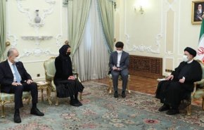 رئيسي: إيران وإستونيا لديهما قدرات تعاون في مختلف المجالات