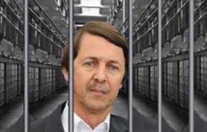 محكمة جزائرية تؤجل محاكمة شقيق 