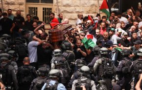 وزیر صهیونیست: نگرانی پلیس از پرچم فلسطین را درک نمی‌کنم!