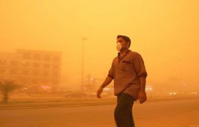 7 محافظات عراقية تعطل الدوام الرسمي بسبب العاصفة الترابية