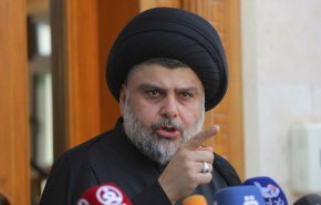 ثلاثة هتافات يطالب السيد مقتدى الصدر باطلاقها قبل كل صلاة جمعة