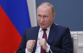 بوتين: الاقتصاد الروسي يصمد أمام العقوبات ويتحملها باقتدار