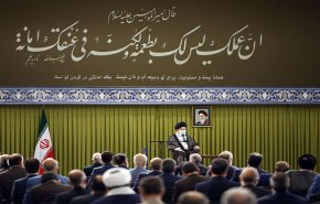 أعضاء البرلمان الايراني يلتقون قائد الثورة الاسلامية 